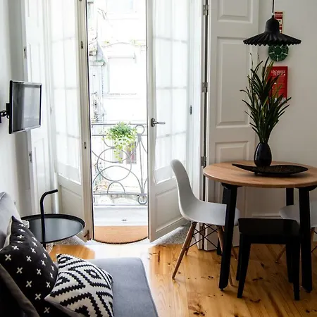 Douro Virtudes Historical Center Apartment *