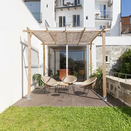 Douro Virtudes Historical Center Apartment