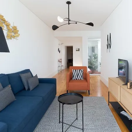 Douro Virtudes Historical Center * Oporto