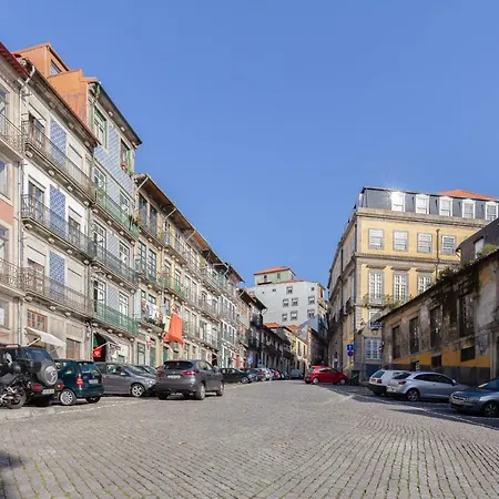 Douro Virtudes Historical Center Apartment *