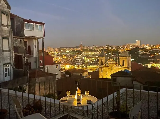 Douro Virtudes Historical Center * Oporto