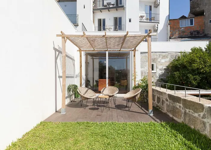 Douro Virtudes Historical Center Apartment