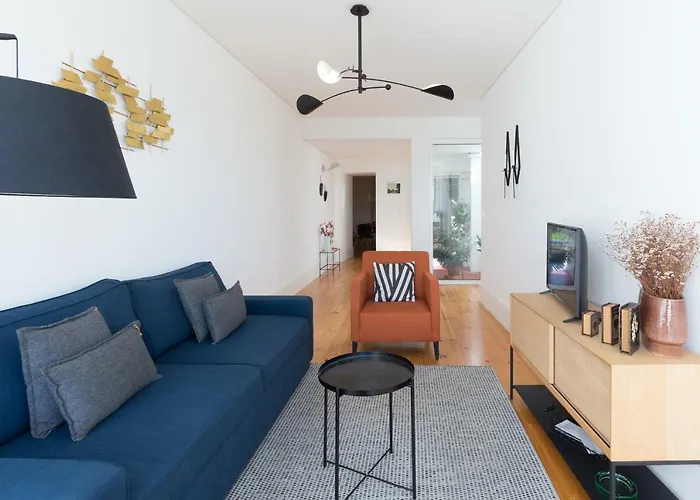 Douro Virtudes Historical Center * Porto