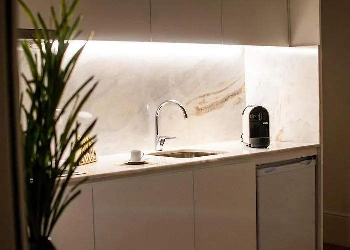 Douro Virtudes Historical Center * Oporto