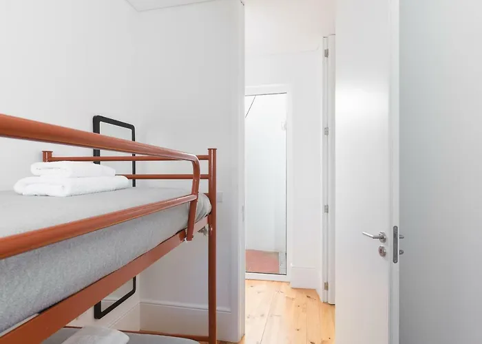 Douro Virtudes Historical Center Apartment *