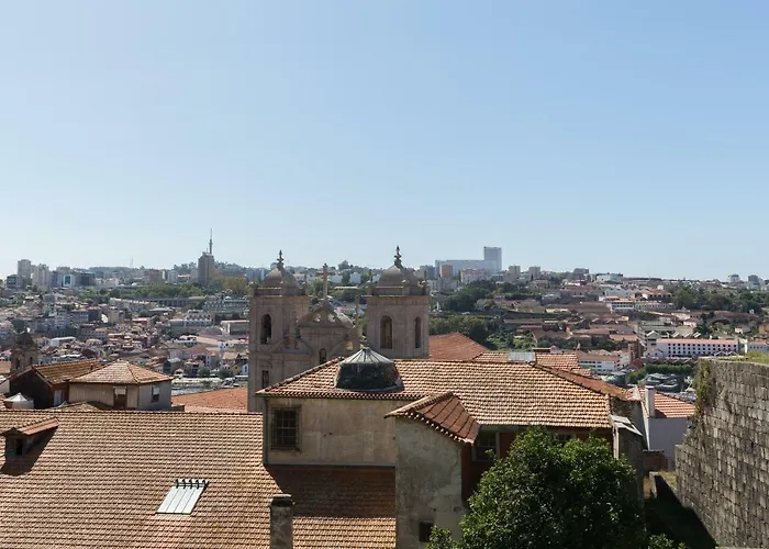 Douro Virtudes Historical Center * بورتو