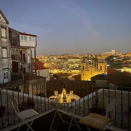 Douro Virtudes Historical Center * Porto