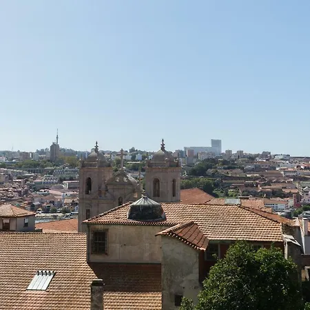 Douro Virtudes Historical Center * Porto